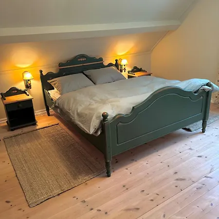 Holiday home Hus Med Bat, Naerhet Til Og Pulpit Rock